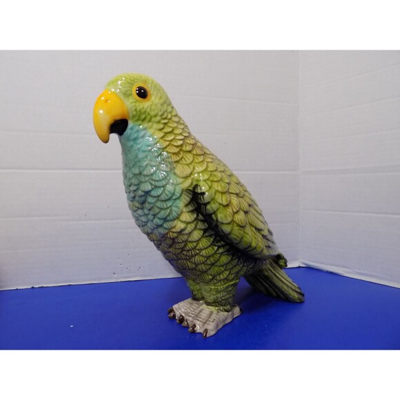 NEW Ceramic Parrots Statue Figurine Tropical Home Decor Birds - Picture 1 of 3